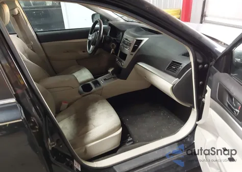 2011 Subaru Legacy 2.5I z USA, uszkodzony, nr VIN 4S3BMCA62B3251086